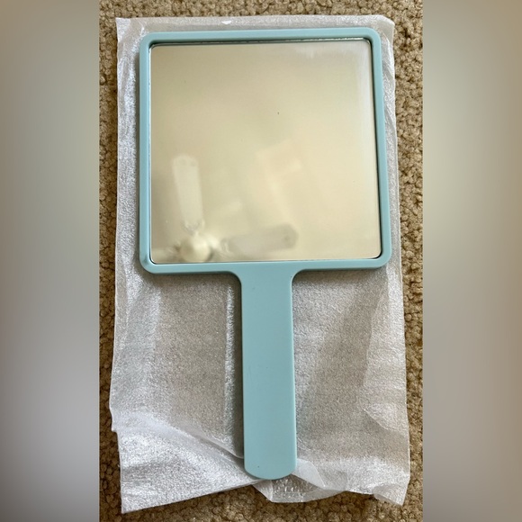 Hand mirror - Picture 3 of 4